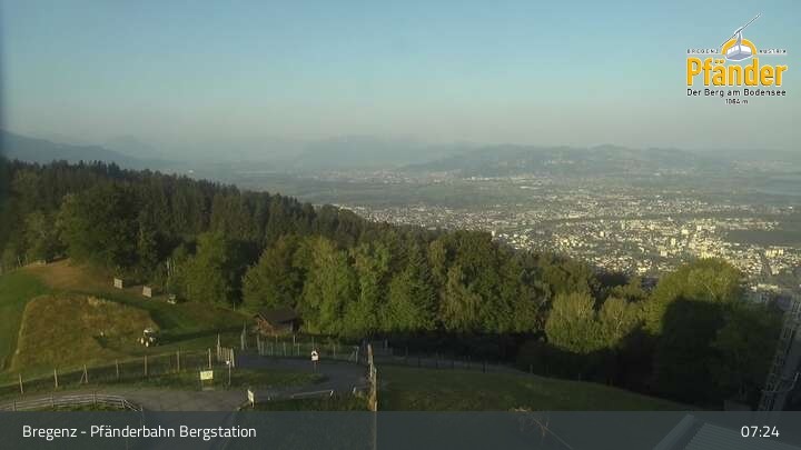 Archiv Foto Webcam Bregenz: Blick vom Pfänder auf den Bodensee