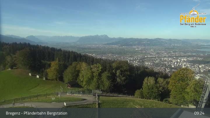 Archiv Foto Webcam Bregenz: Blick vom Pfänder auf den Bodensee