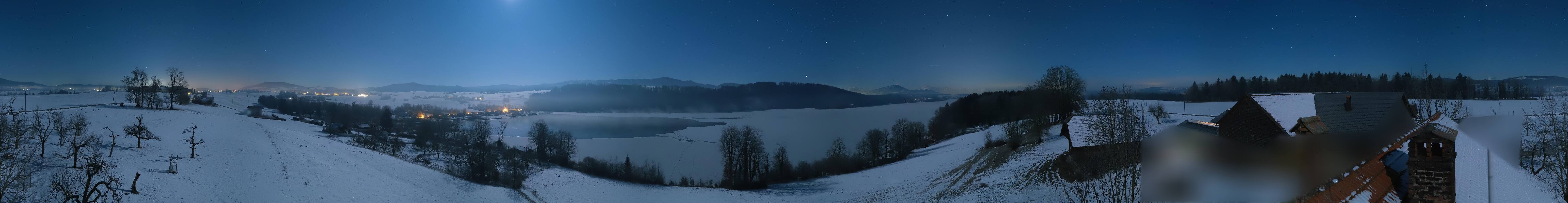 Archiv Foto Webcam Wallersee: Blick auf Neumarkt die Ostbucht
