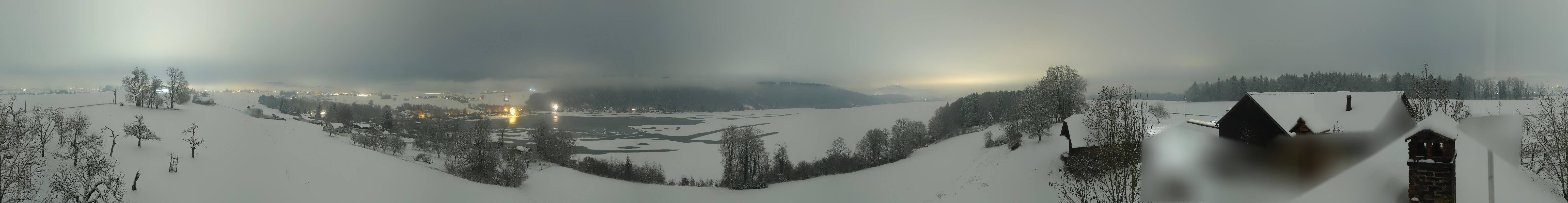 Archiv Foto Webcam Wallersee: Blick auf Neumarkt die Ostbucht