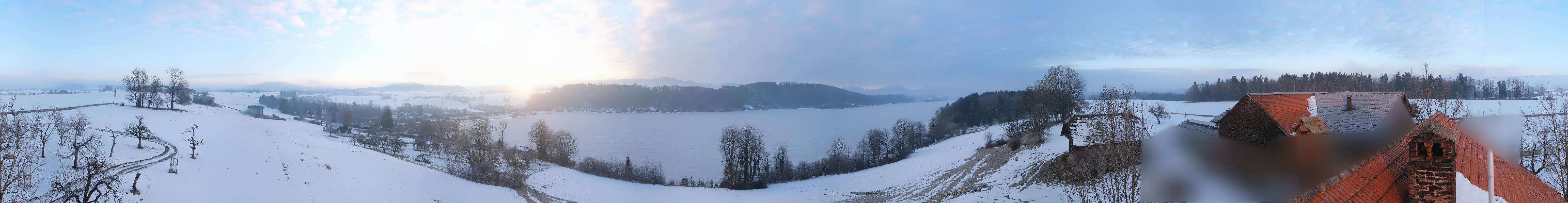 Archiv Foto Webcam Wallersee: Blick auf Neumarkt die Ostbucht