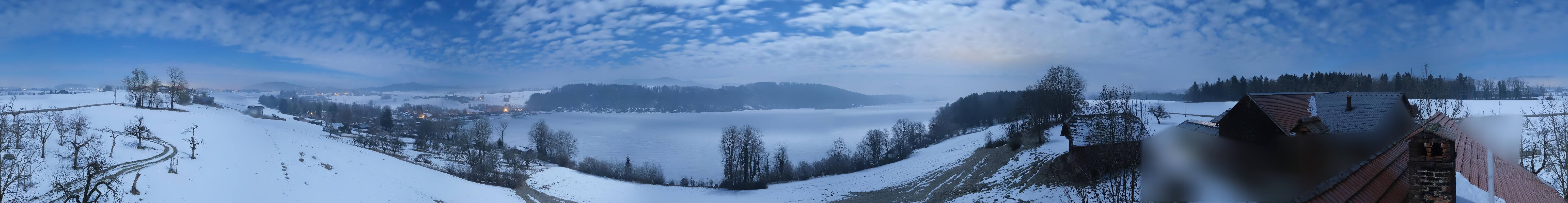 Archiv Foto Webcam Wallersee: Blick auf Neumarkt die Ostbucht