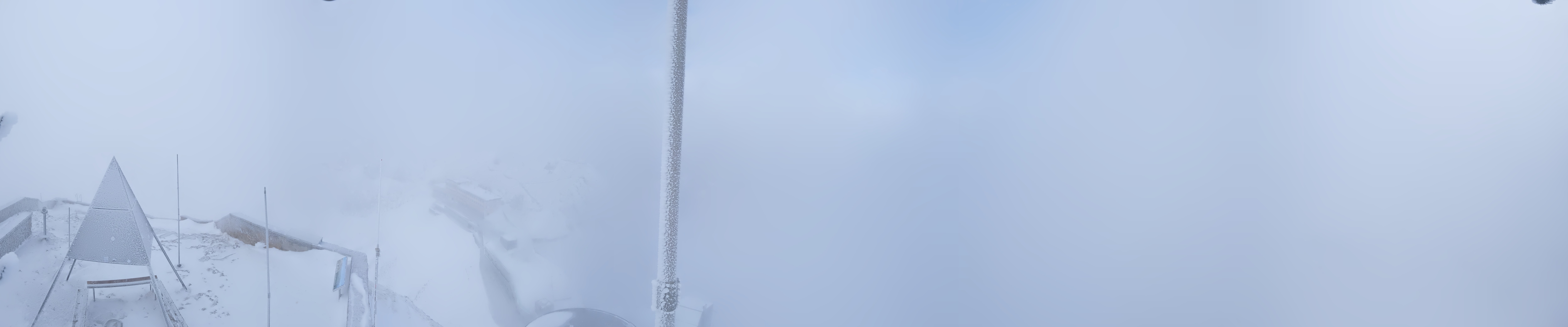 Archiv Foto Webcam Pilatus: Bergstation Kulm