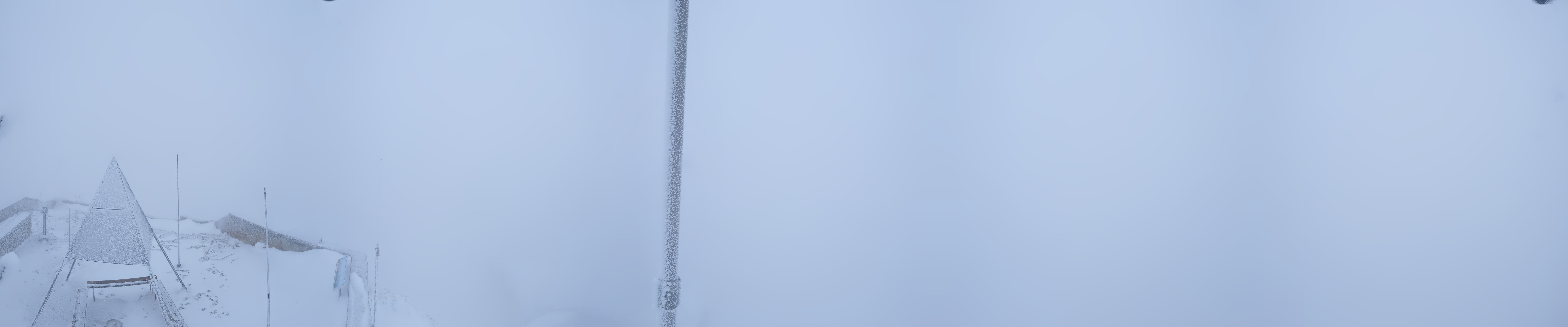 Archiv Foto Webcam Pilatus: Bergstation Kulm