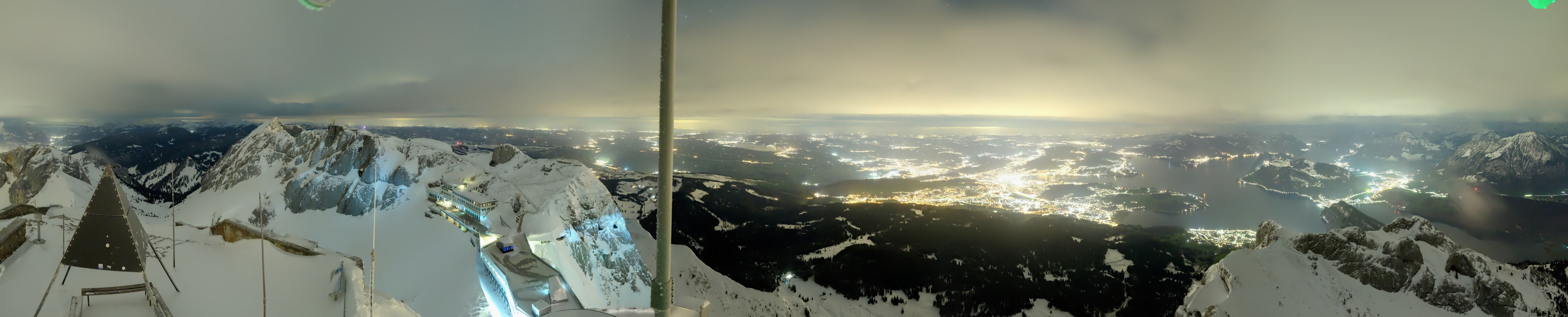 Archived image Webcam Pilatus: Top station railway