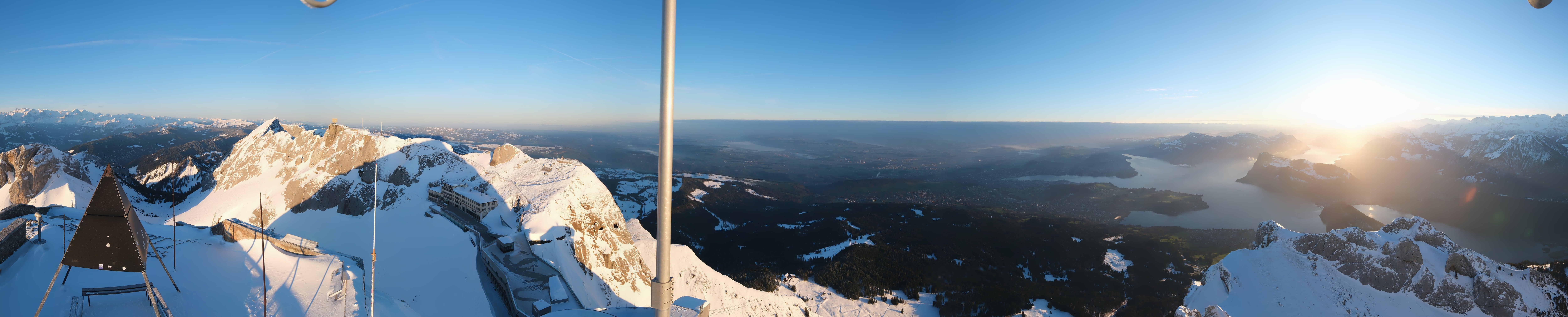 Archived image Webcam Pilatus: Top station railway