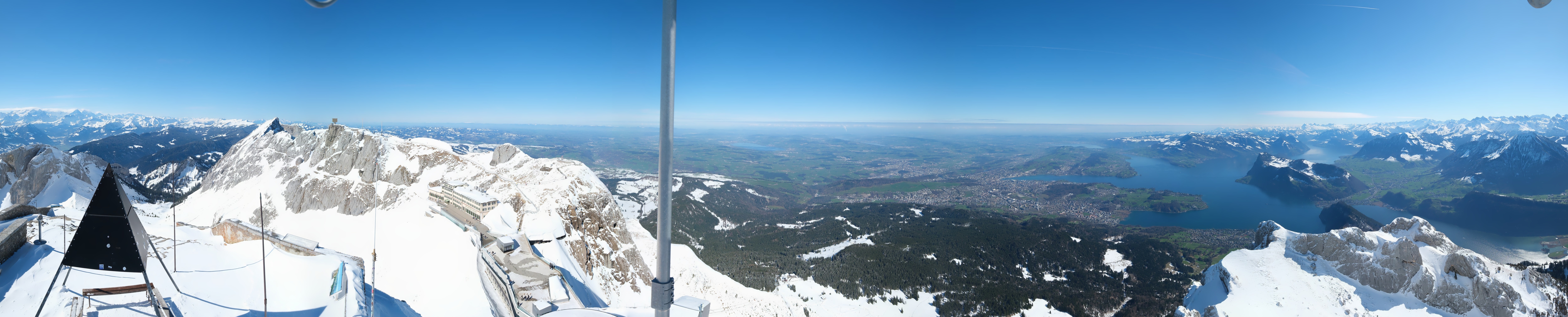 Archived image Webcam Pilatus: Top station railway