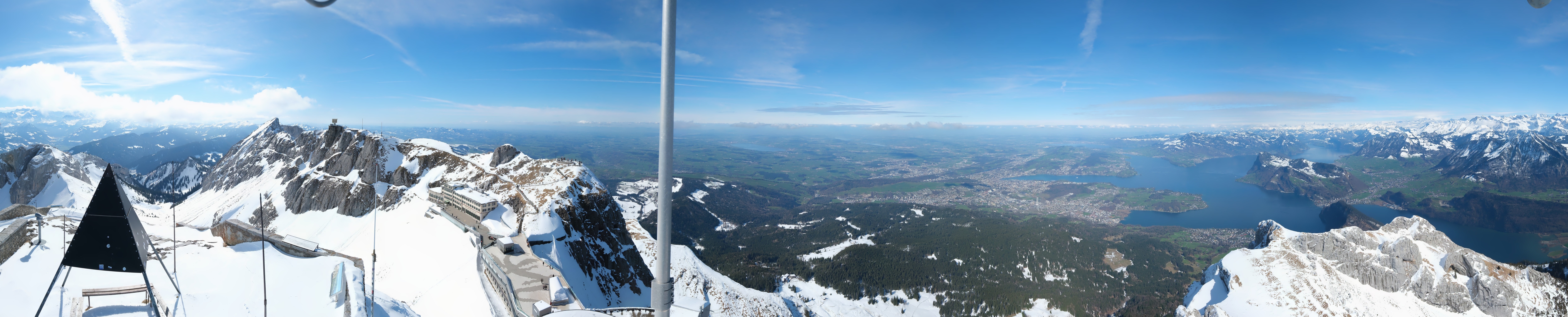 Archived image Webcam Pilatus: Top station railway