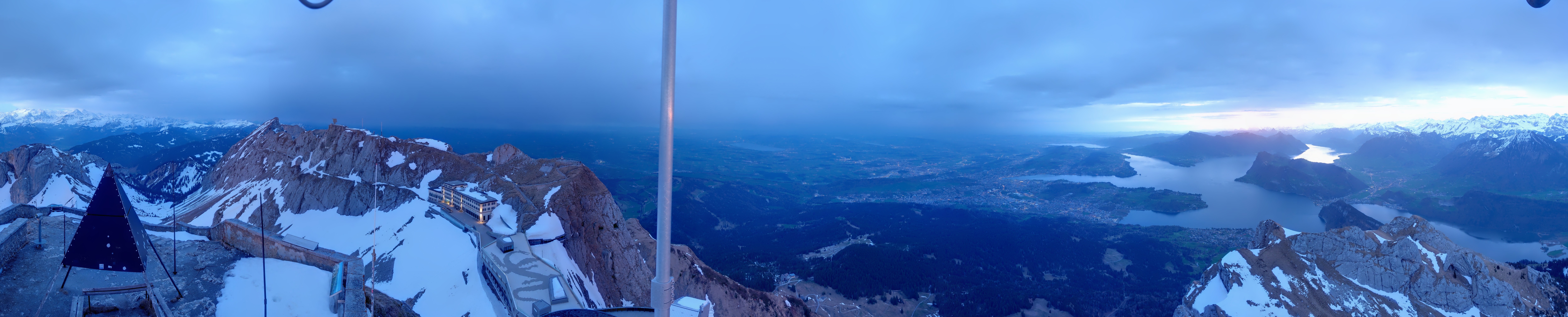 Archived image Webcam Pilatus: Top station railway