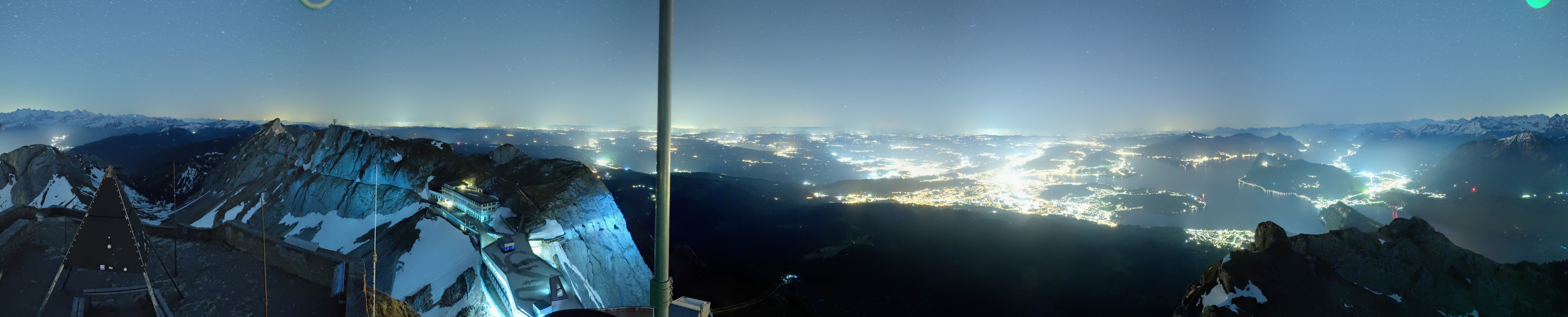 Archiv Foto Webcam Pilatus: Bergstation Kulm