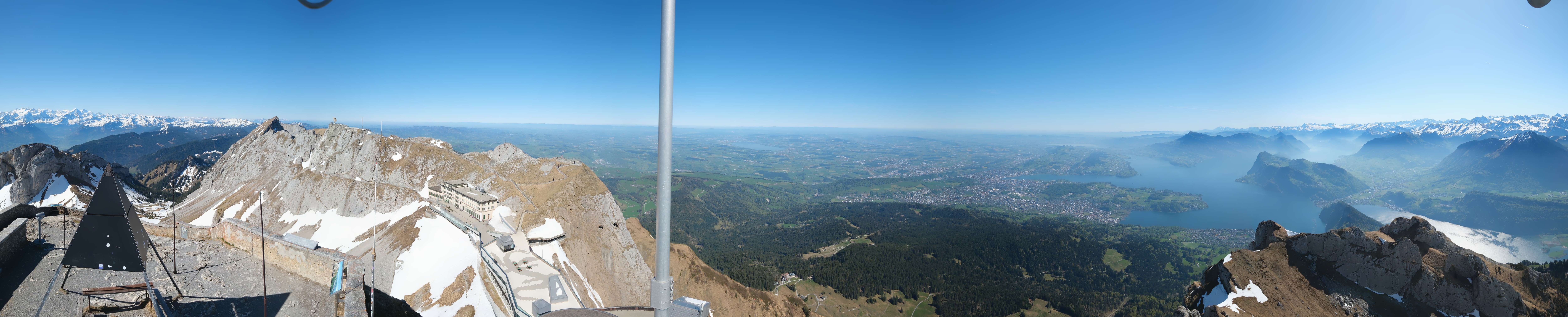 Archiv Foto Webcam Pilatus: Bergstation Kulm