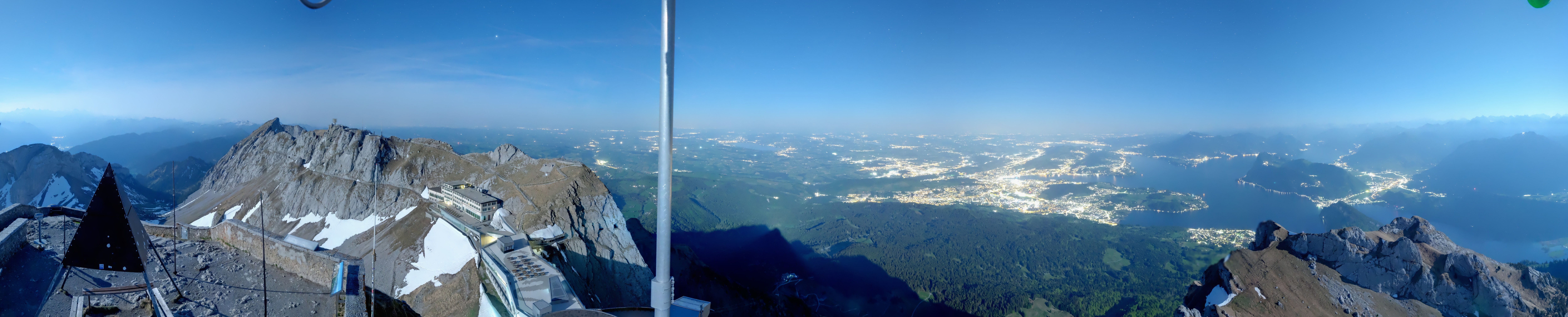 Archiv Foto Webcam Pilatus: Bergstation Kulm