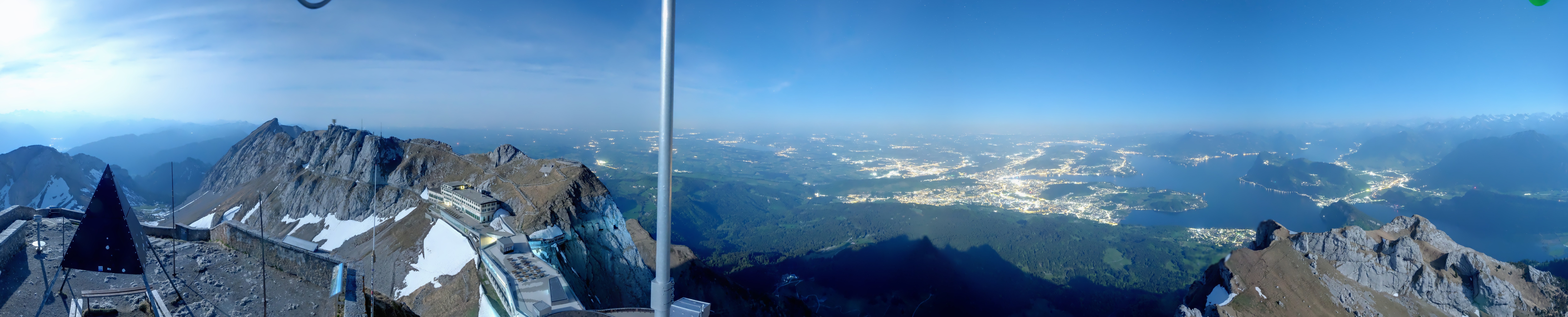 Archiv Foto Webcam Pilatus: Bergstation Kulm