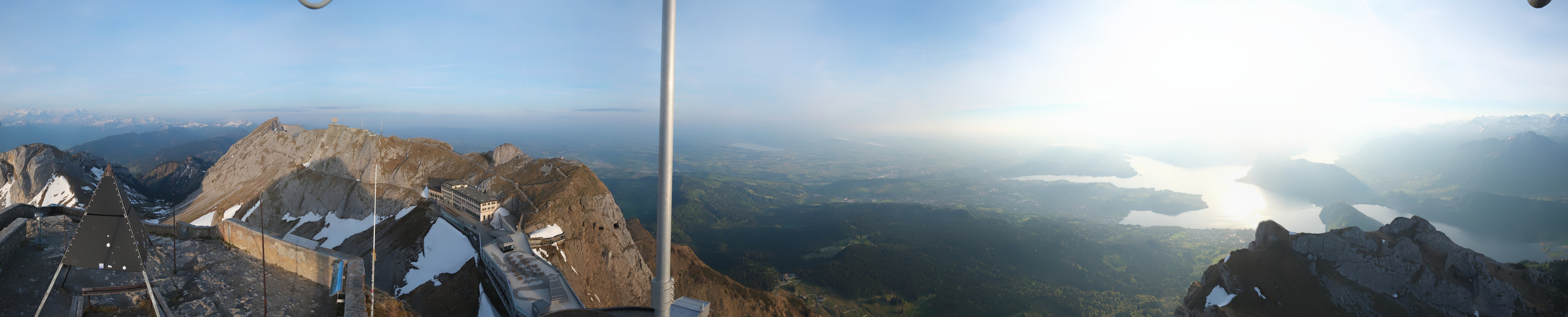 Archiv Foto Webcam Pilatus: Bergstation Kulm