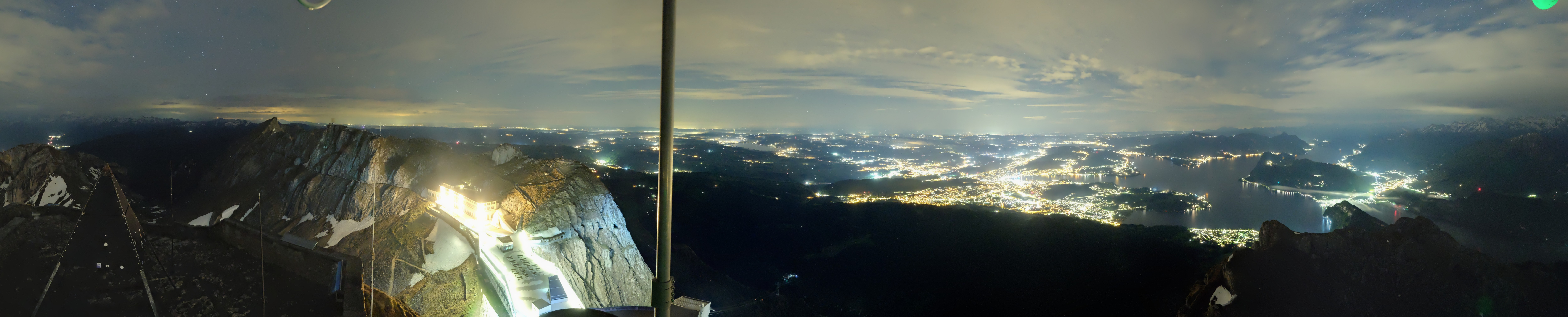 Archiv Foto Webcam Pilatus: Bergstation Kulm