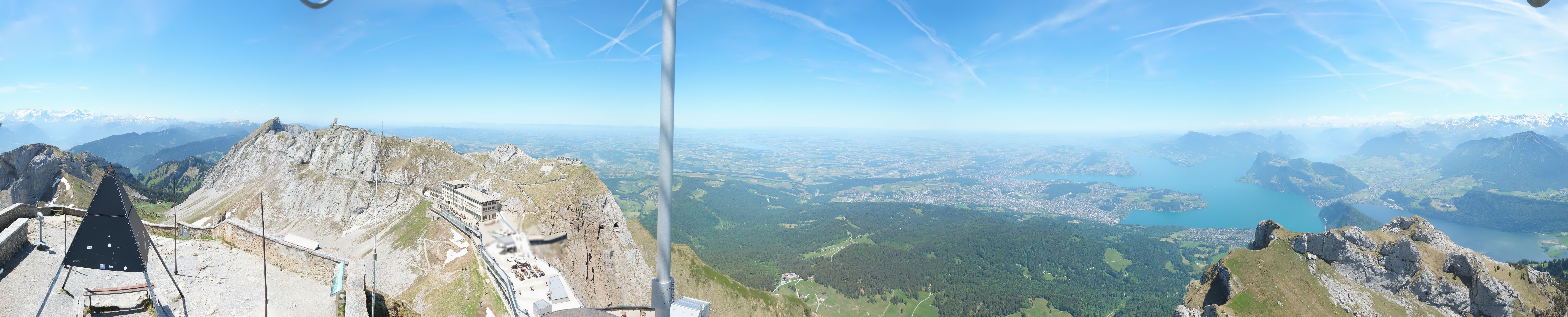 Archiv Foto Webcam Pilatus: Bergstation Kulm
