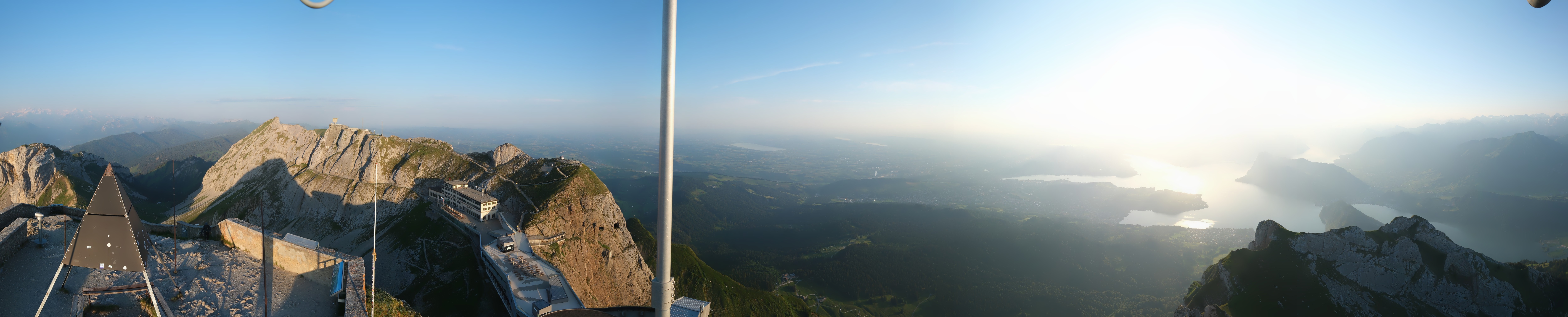 Archiv Foto Webcam Pilatus: Bergstation Kulm