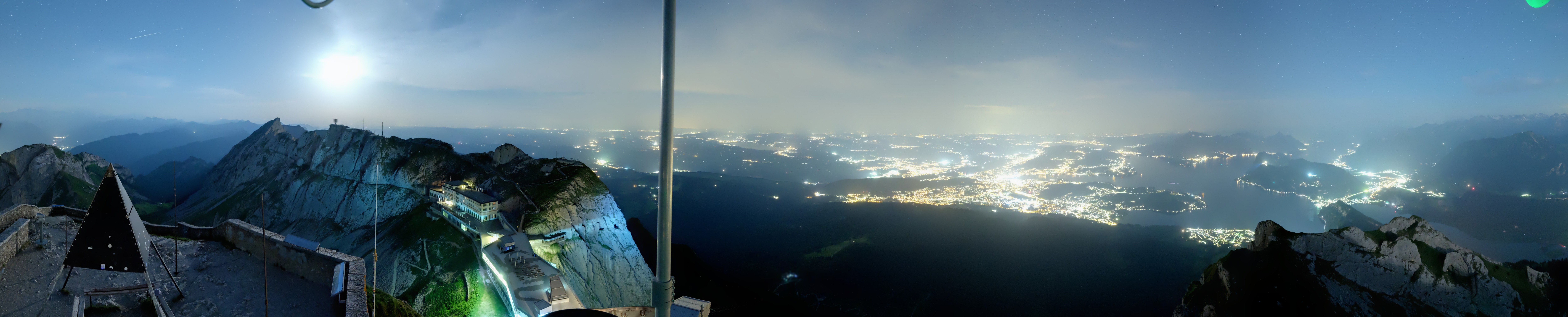 Archived image Webcam Pilatus: Top station railway