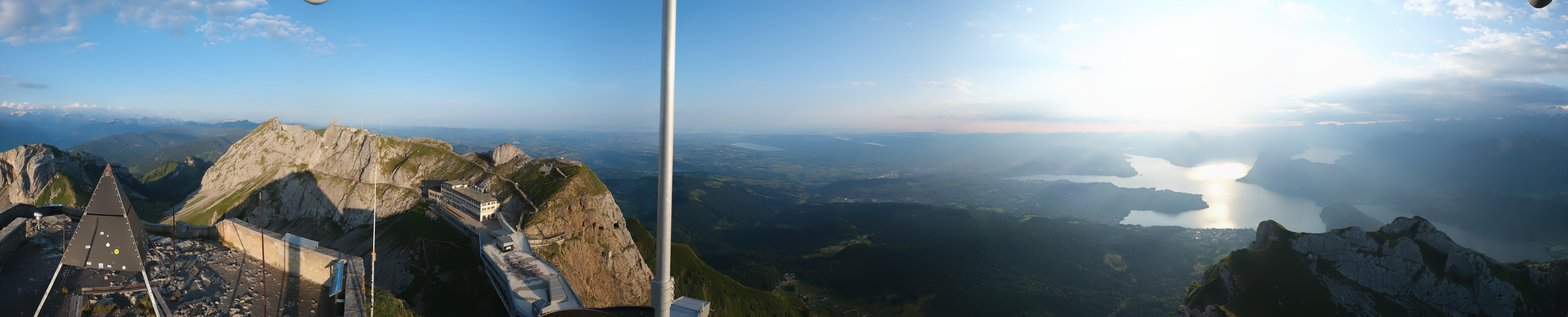 Archiv Foto Webcam Pilatus: Bergstation Kulm