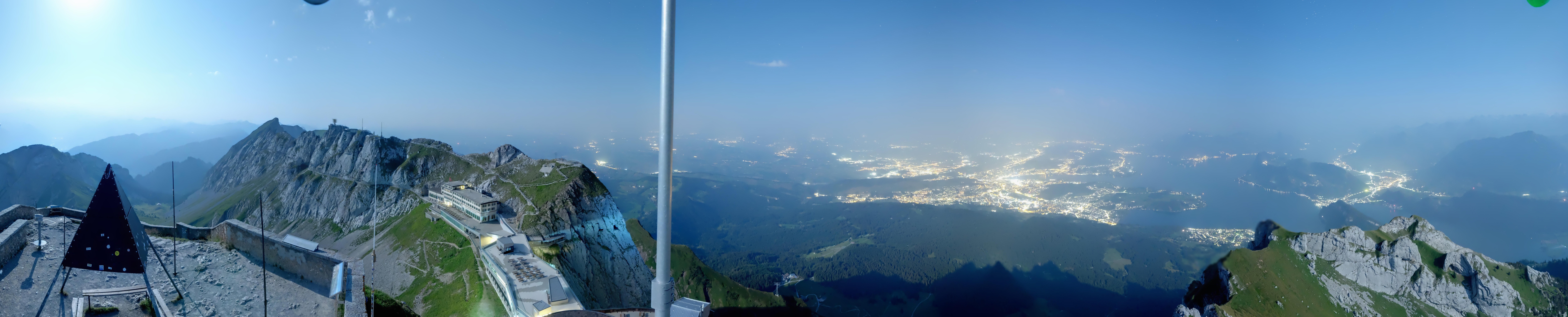 Archiv Foto Webcam Pilatus: Bergstation Kulm