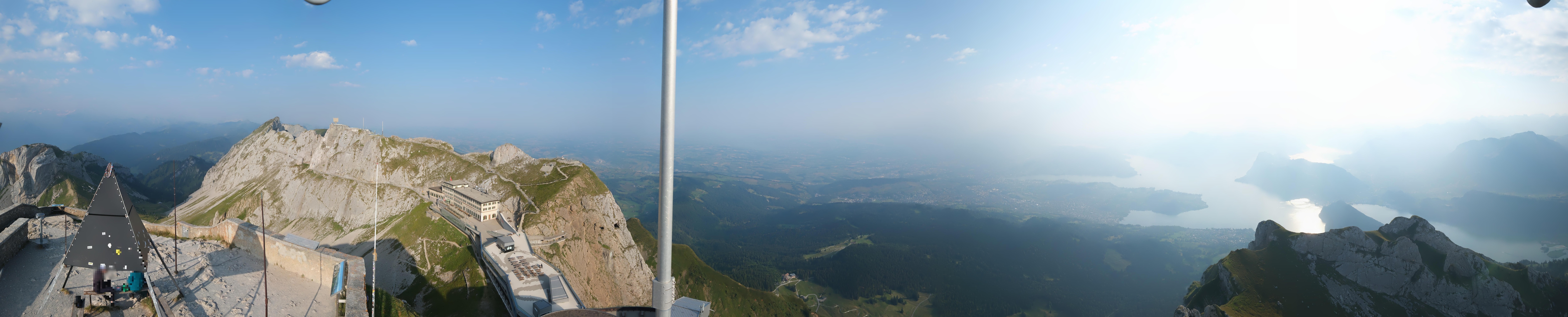Archiv Foto Webcam Pilatus: Bergstation Kulm