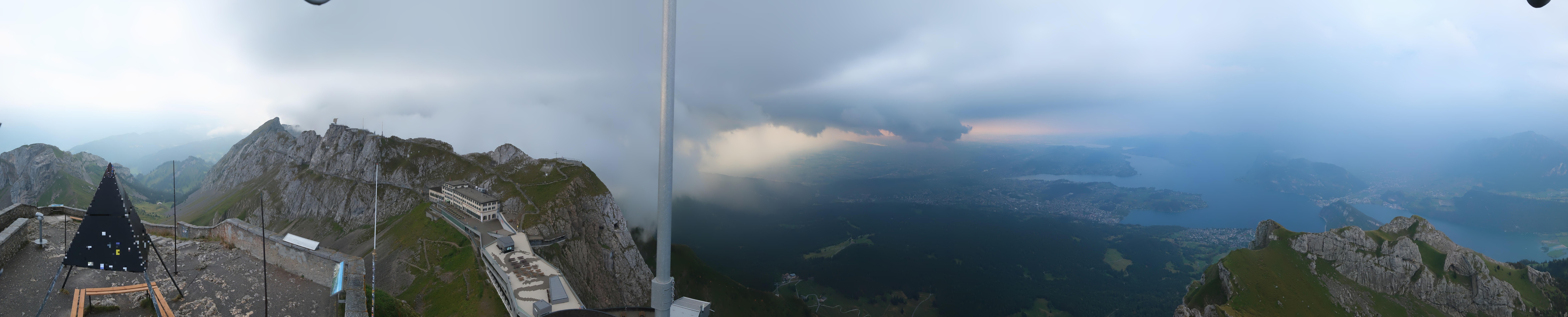 Archiv Foto Webcam Pilatus: Bergstation Kulm