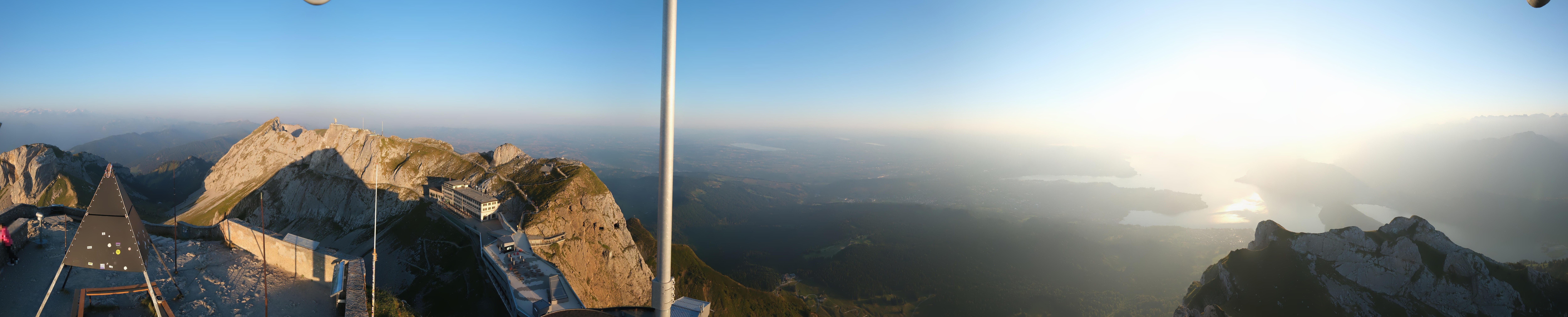Archiv Foto Webcam Pilatus: Bergstation Kulm
