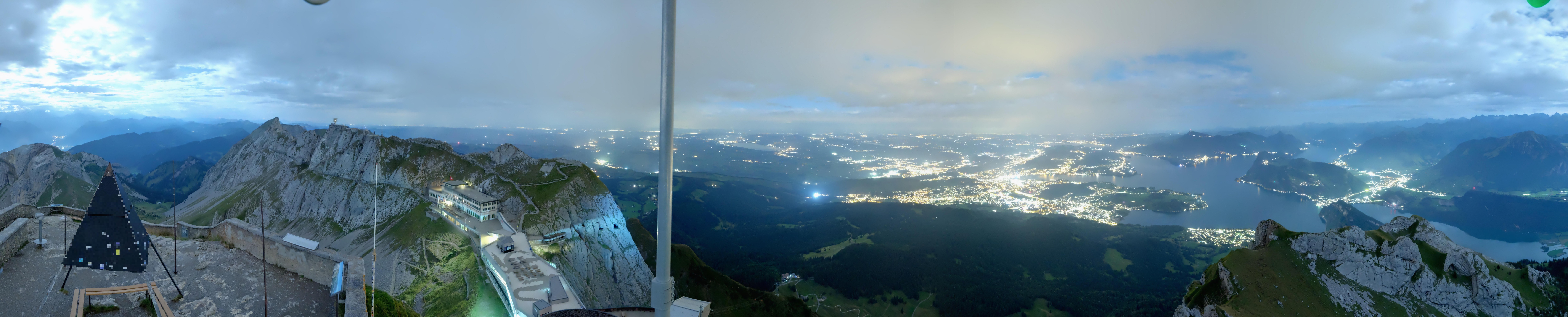 Archived image Webcam Pilatus: Top station railway