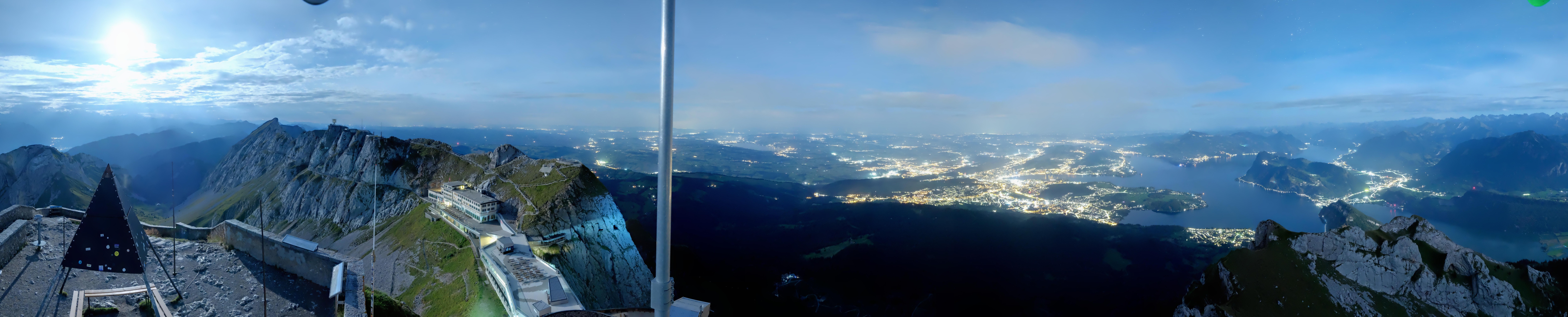 Archiv Foto Webcam Pilatus: Bergstation Kulm