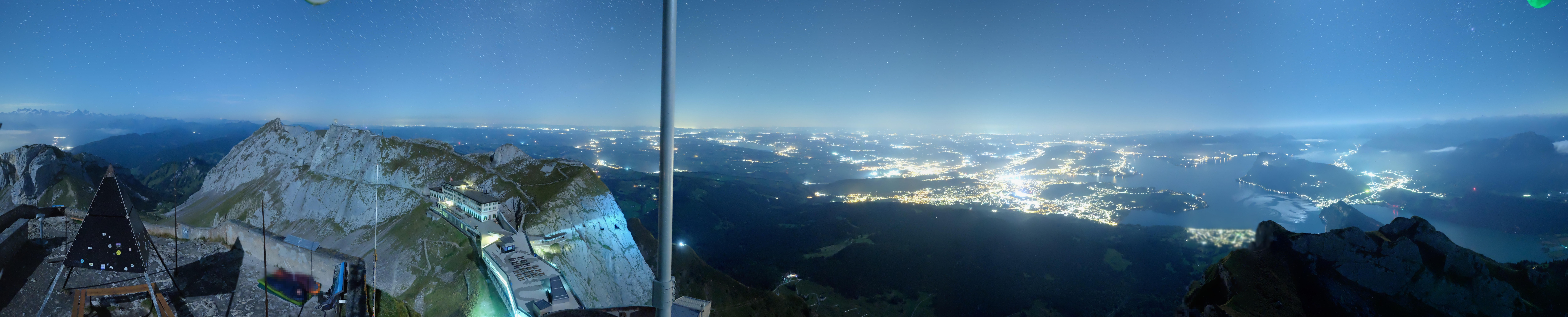 Archiv Foto Webcam Pilatus: Bergstation Kulm