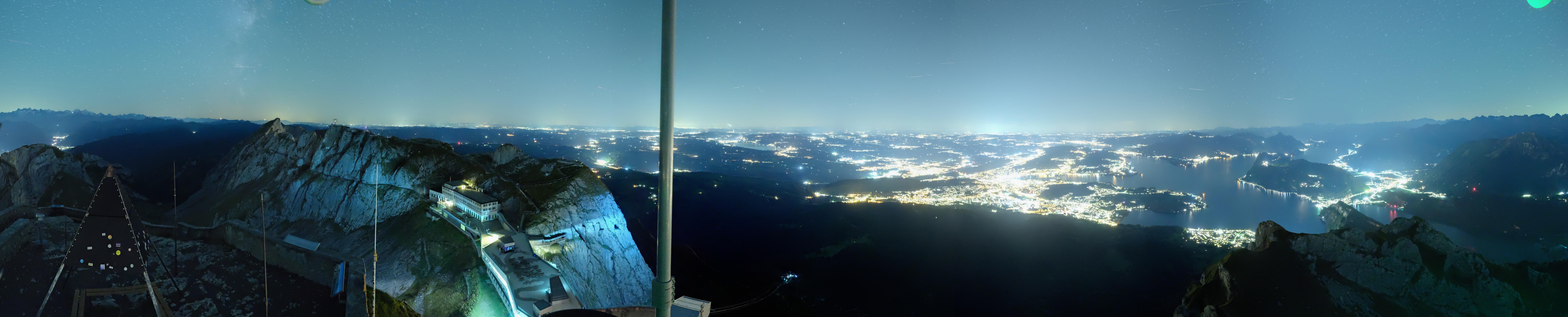 Archiv Foto Webcam Pilatus: Bergstation Kulm