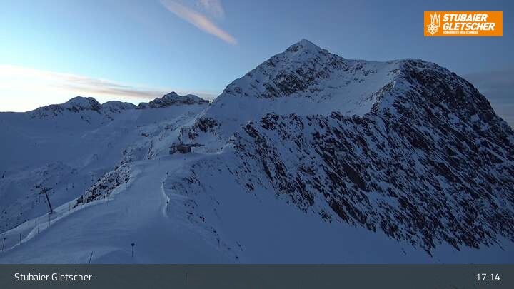 Archiv Foto Webcam Stubaier Gletscher: Ausblick Fernau Bergstation
