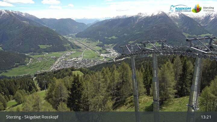 Archived image Webcam Rosskopf - mountain restaurant Roßstodl