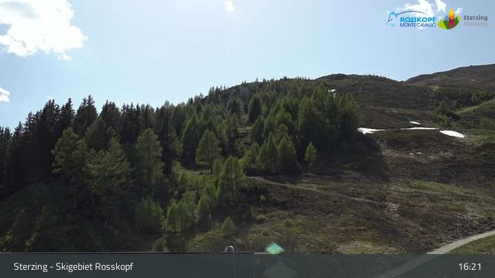 Archived image Webcam Rosskopf - mountain restaurant Roßstodl