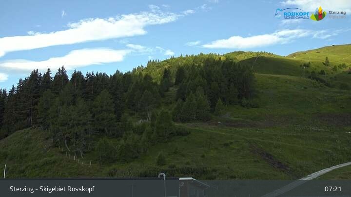 Archived image Webcam Rosskopf - mountain restaurant Roßstodl