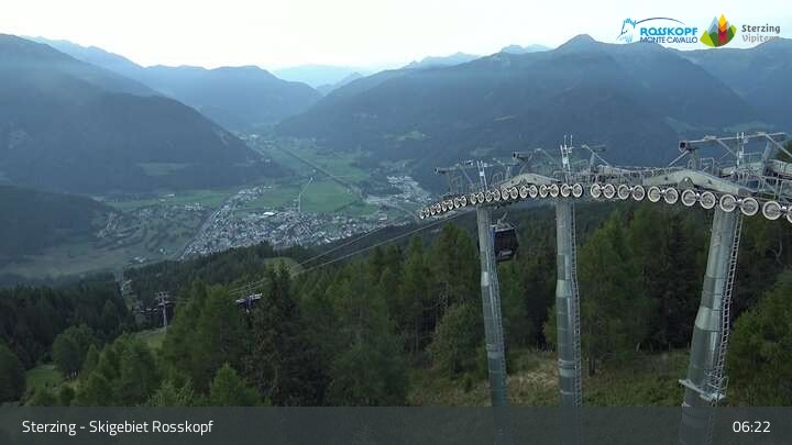 Archived image Webcam Rosskopf - mountain restaurant Roßstodl