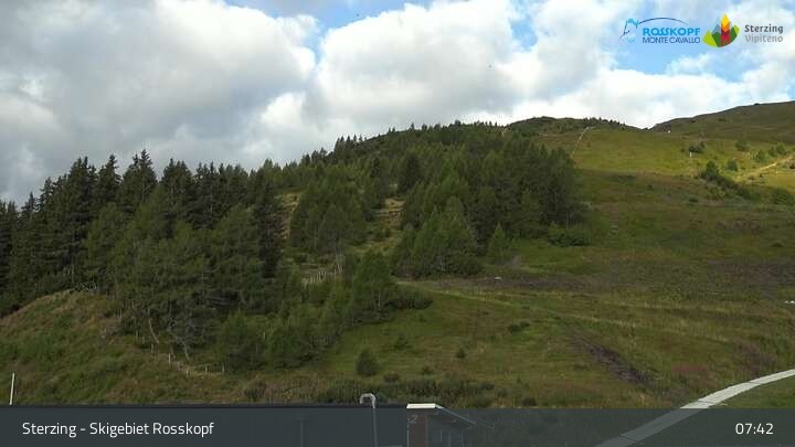Archived image Webcam Rosskopf - mountain restaurant Roßstodl