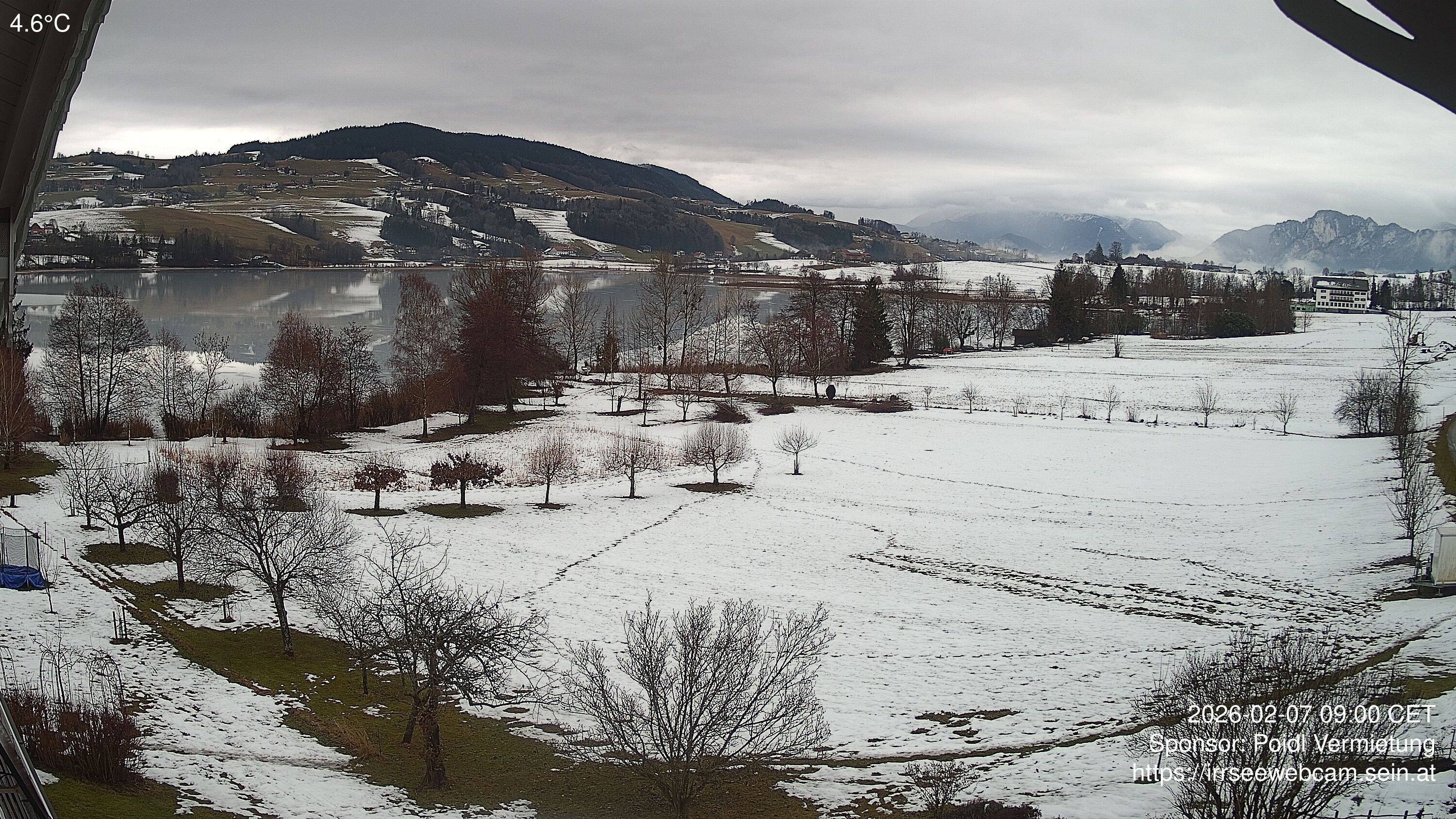 Archived image Webcam Lake Irrsee in Upper Austria