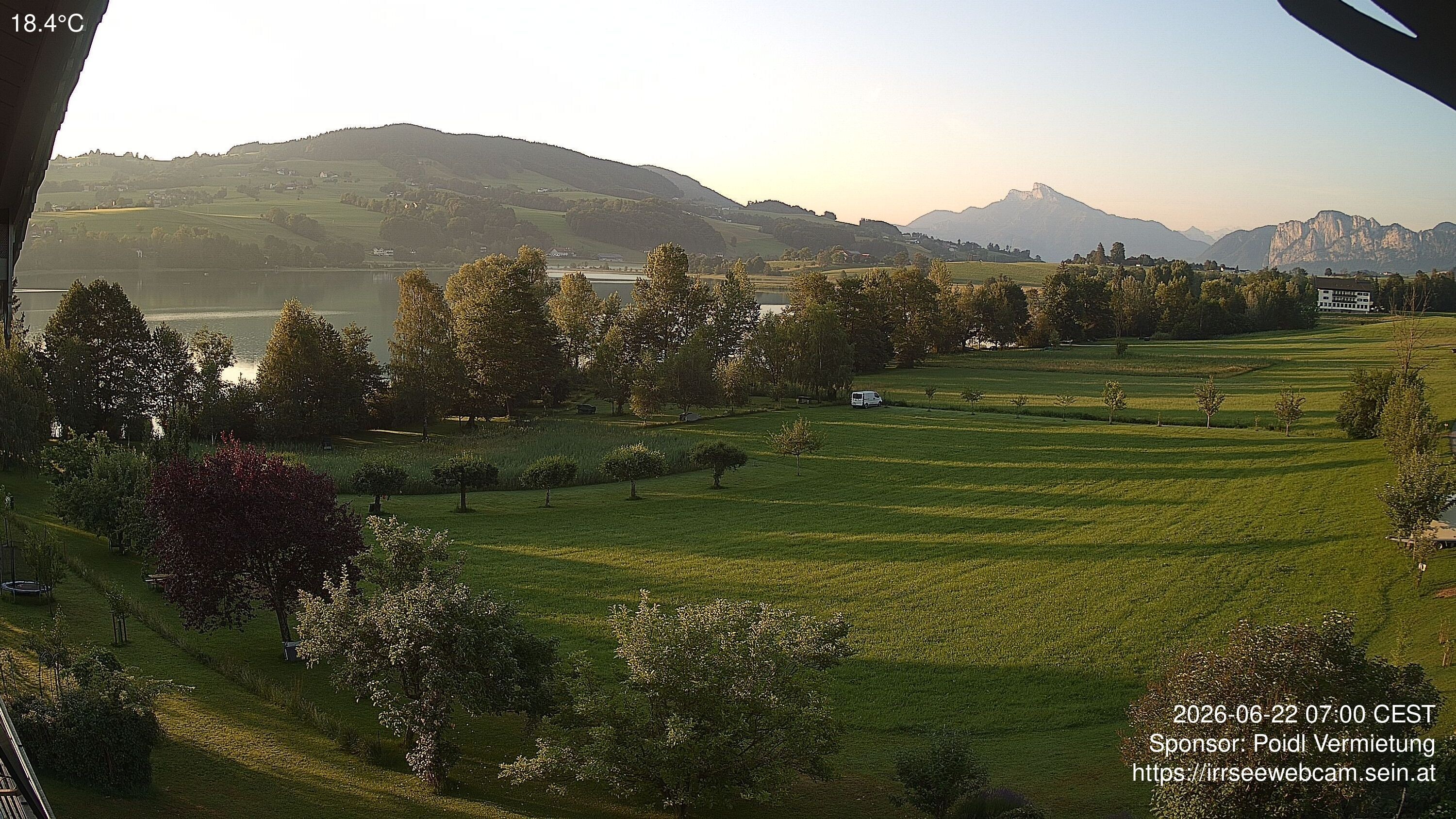 Archived image Webcam Lake Irrsee in Upper Austria