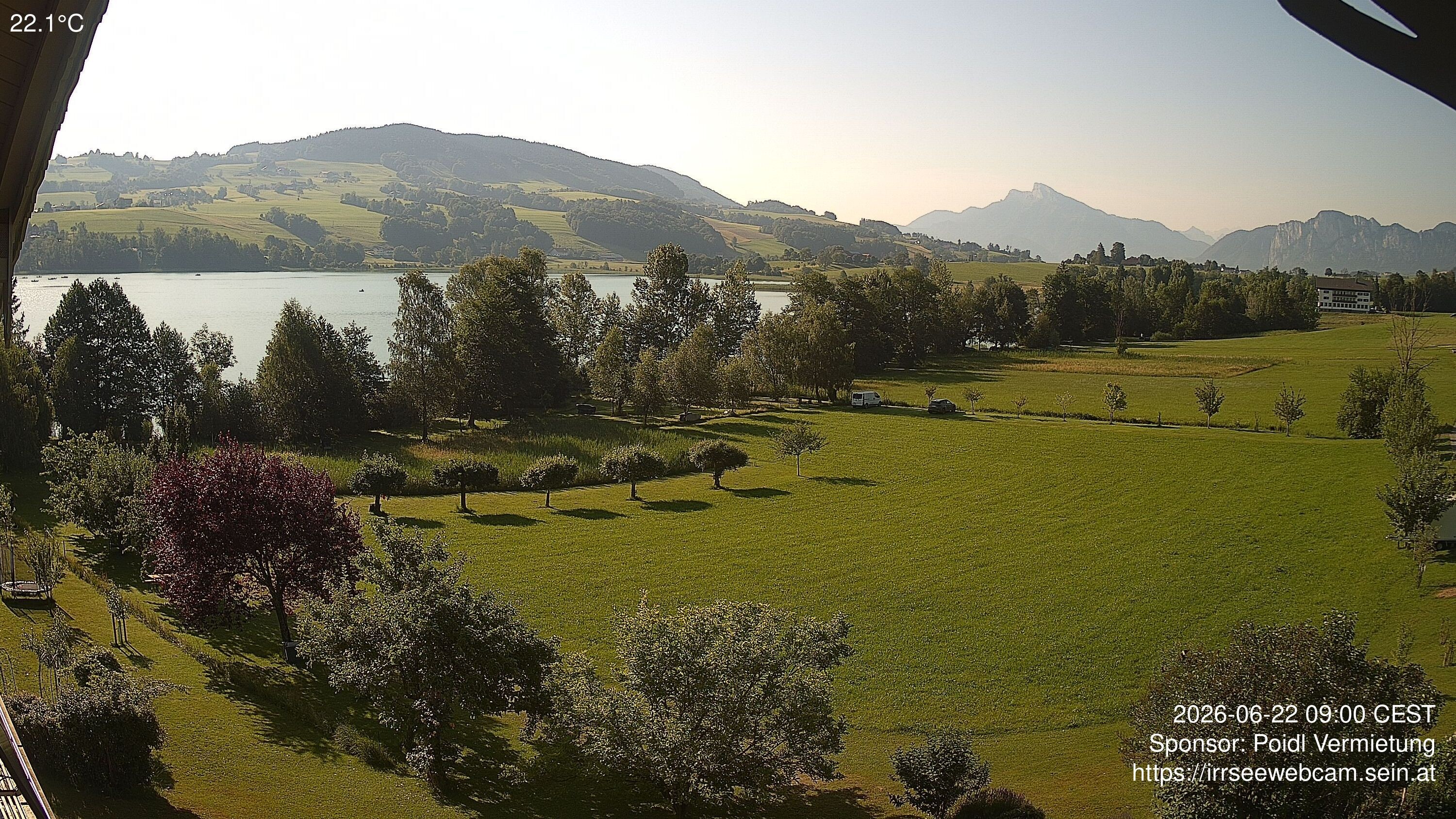 Archived image Webcam Lake Irrsee in Upper Austria