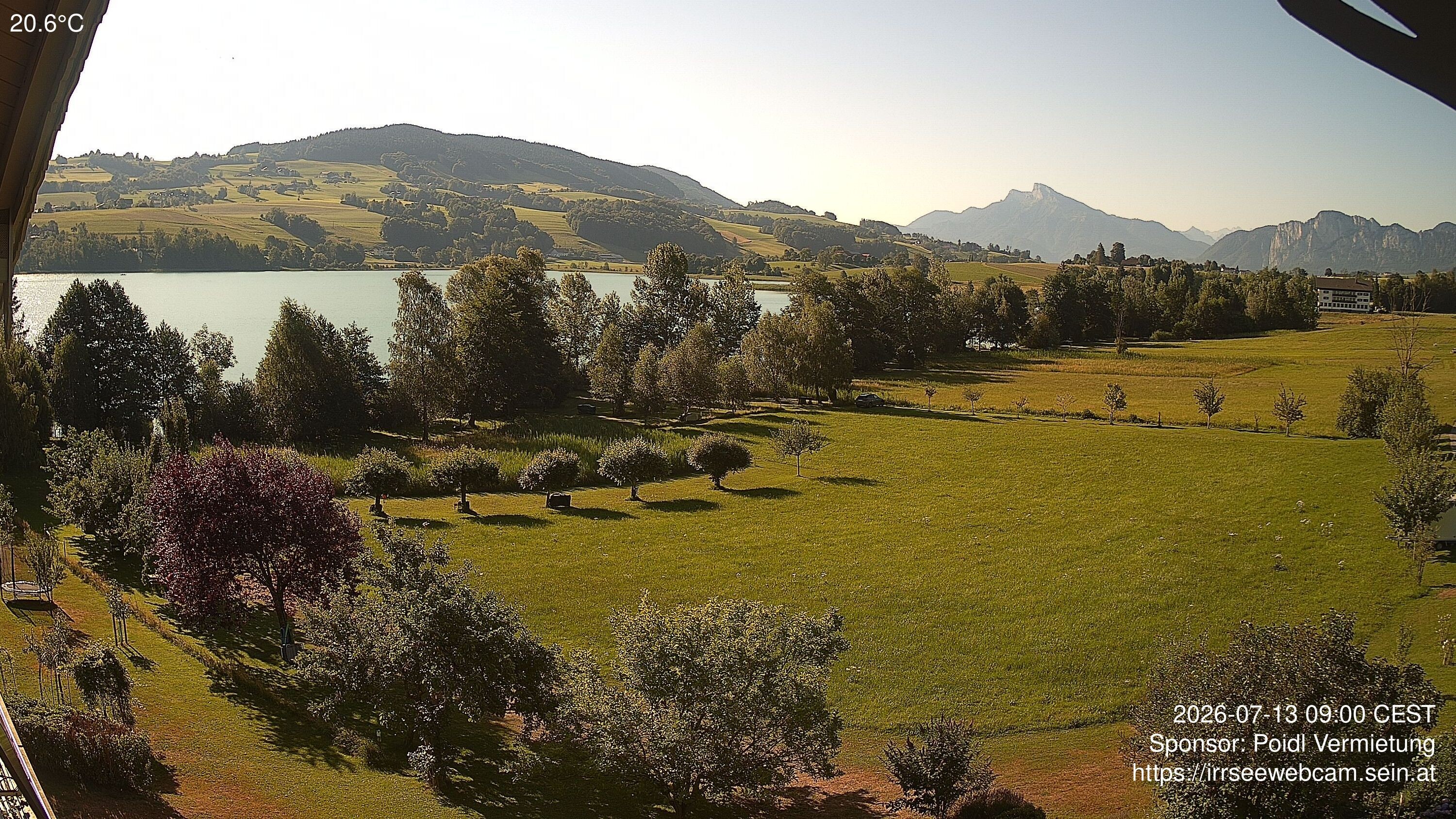 Archived image Webcam Lake Irrsee in Upper Austria