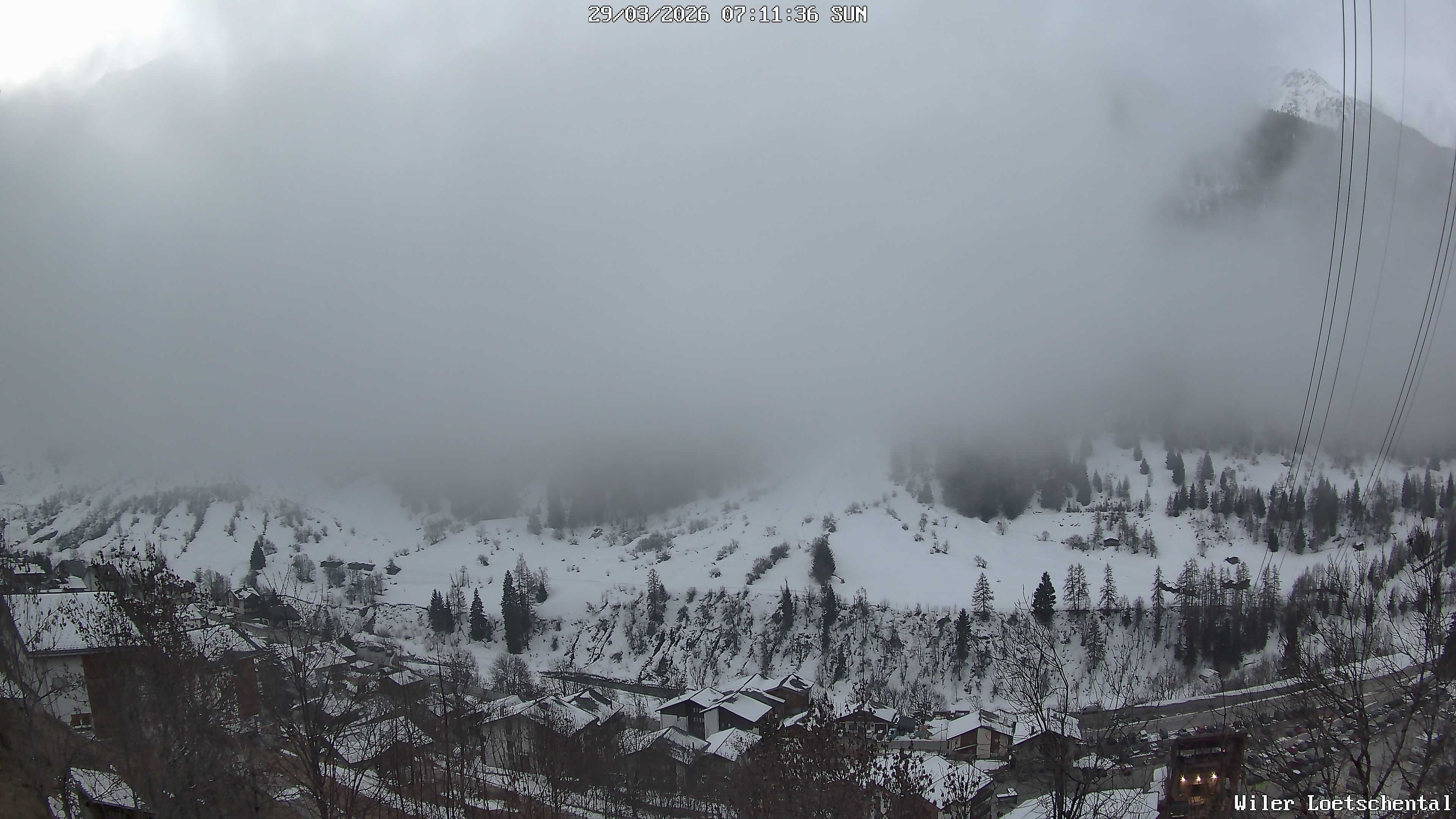 Archiv Foto Webcam Lötschental: Blick auf Wilerhorn und Bietschhorn
