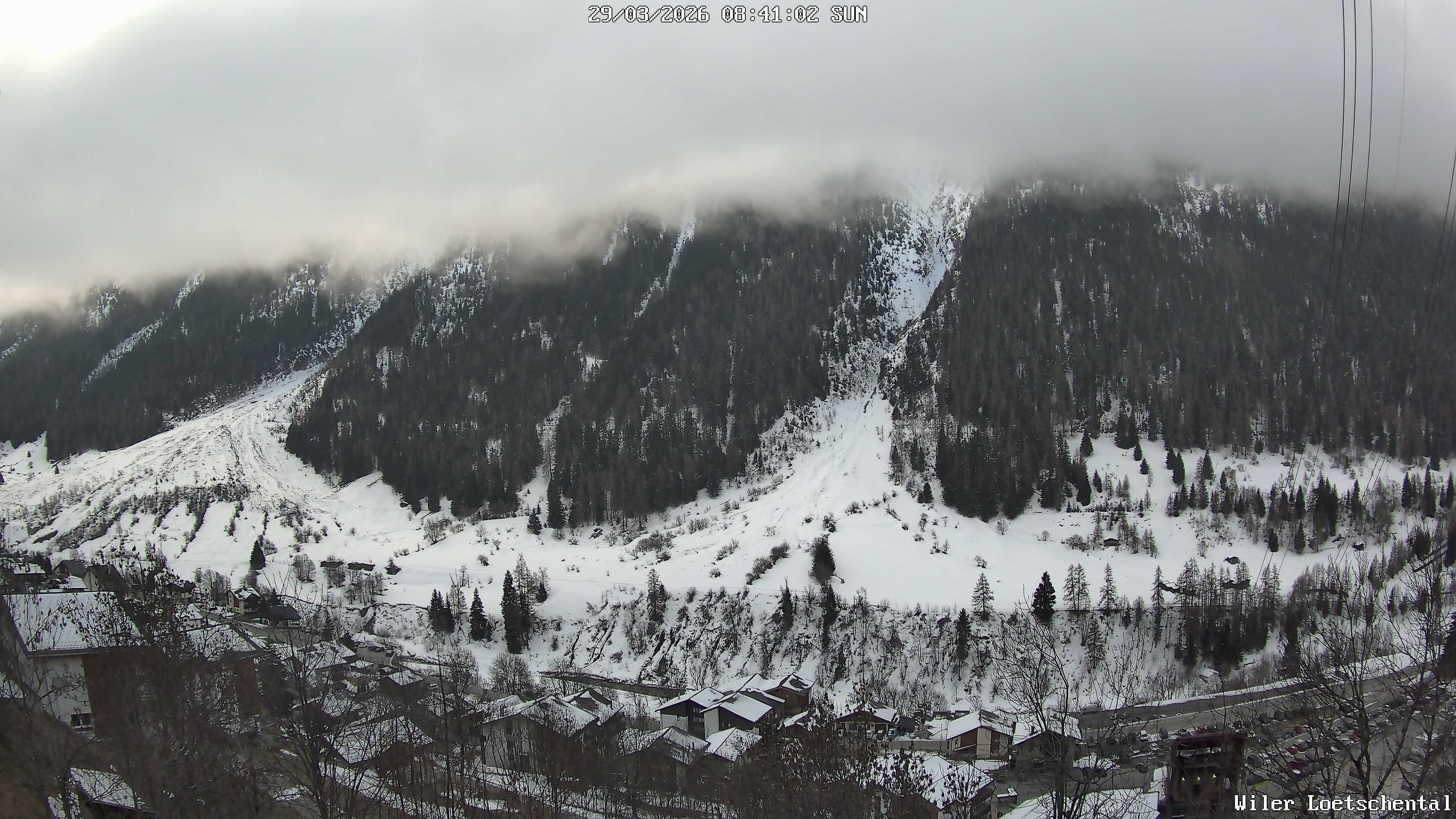 Archiv Foto Webcam Lötschental: Blick auf Wilerhorn und Bietschhorn