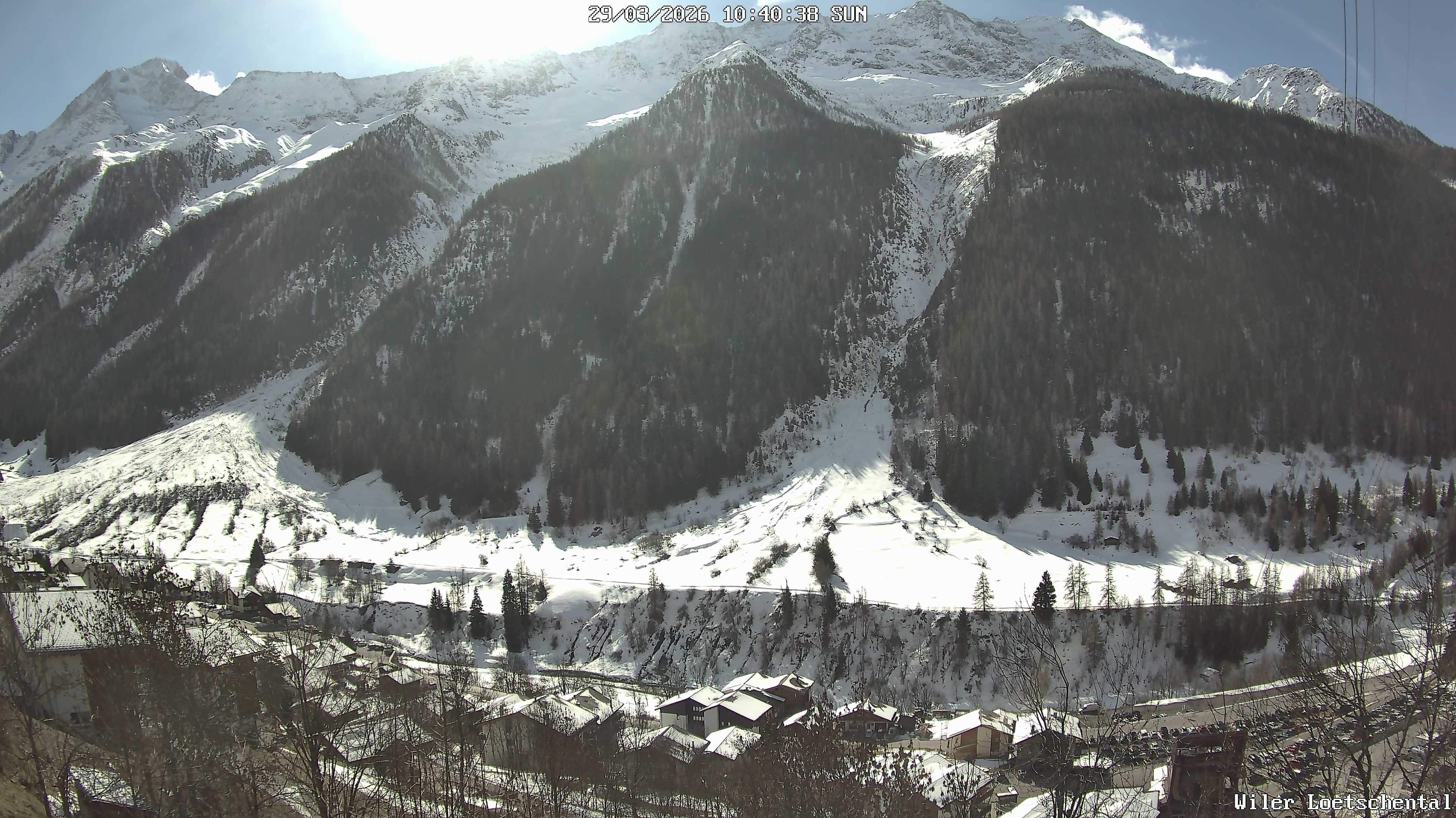 Archiv Foto Webcam Lötschental: Blick auf Wilerhorn und Bietschhorn