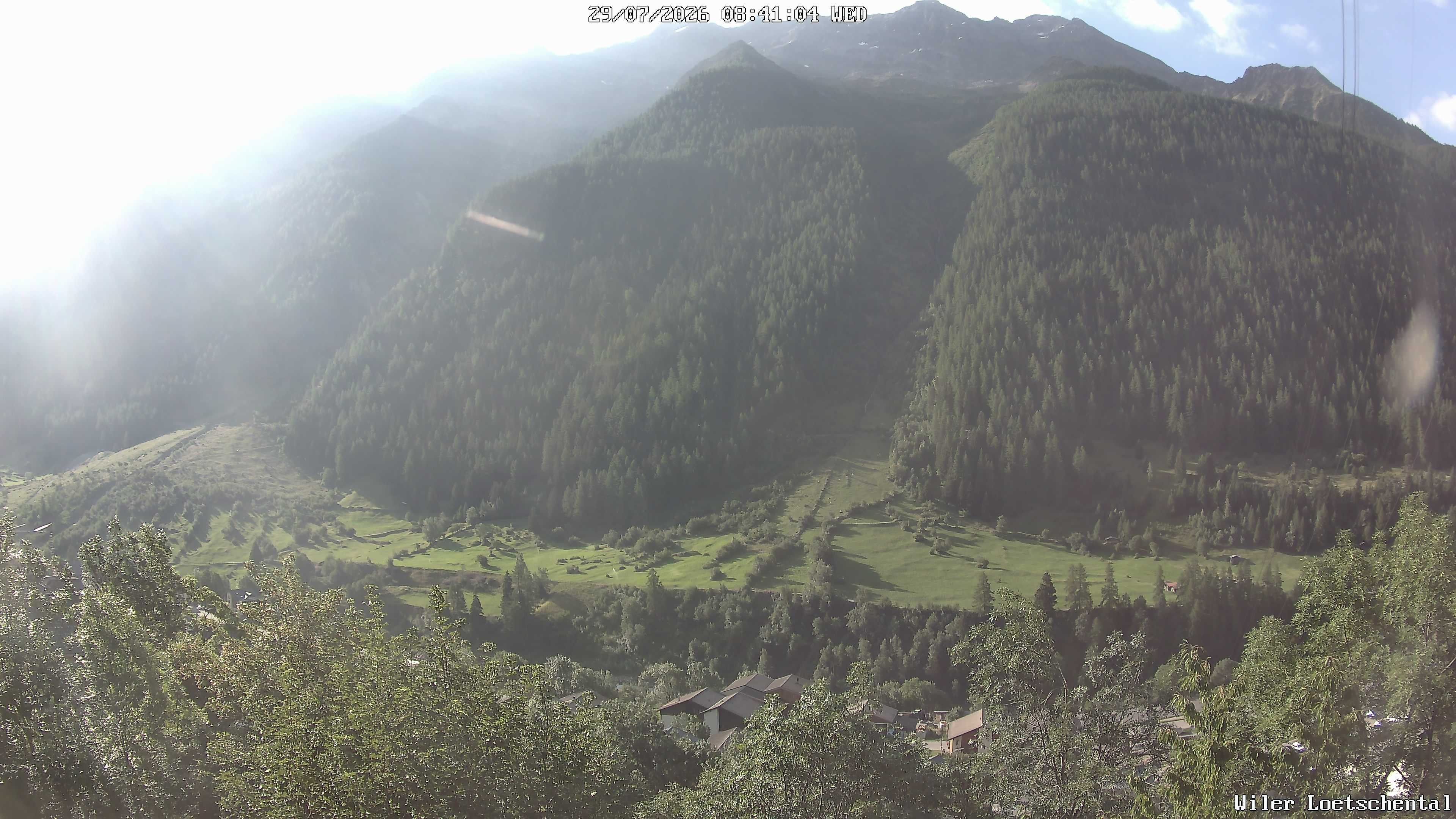 Archiv Foto Webcam Lötschental: Blick auf Wilerhorn und Bietschhorn