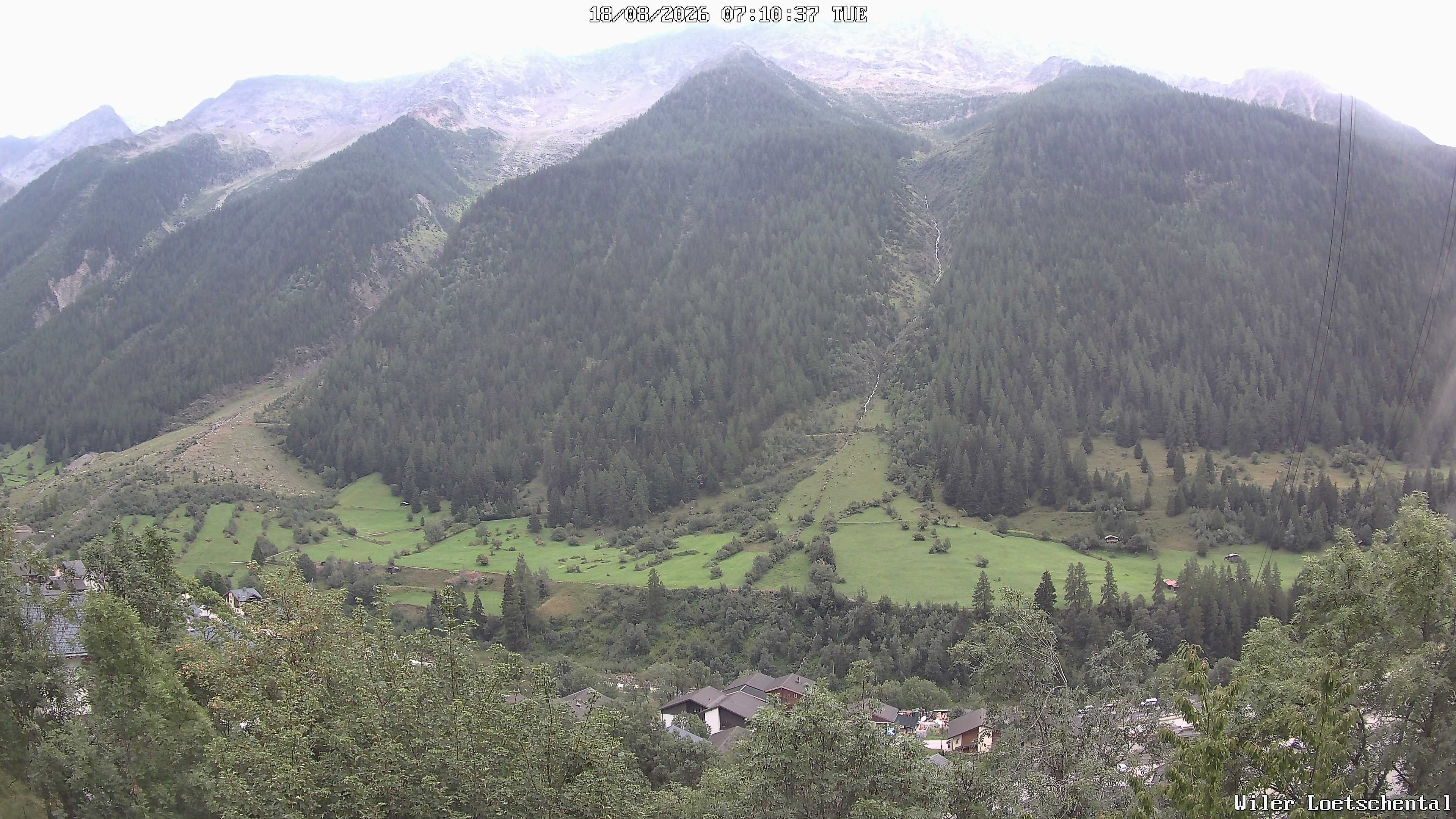 Archiv Foto Webcam Lötschental: Blick auf Wilerhorn und Bietschhorn