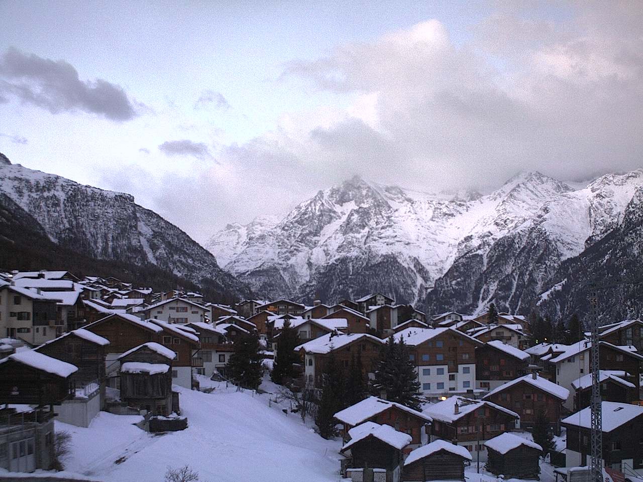 Archiv Foto Webcam Grächen: Ferienwohnungen Soldanella