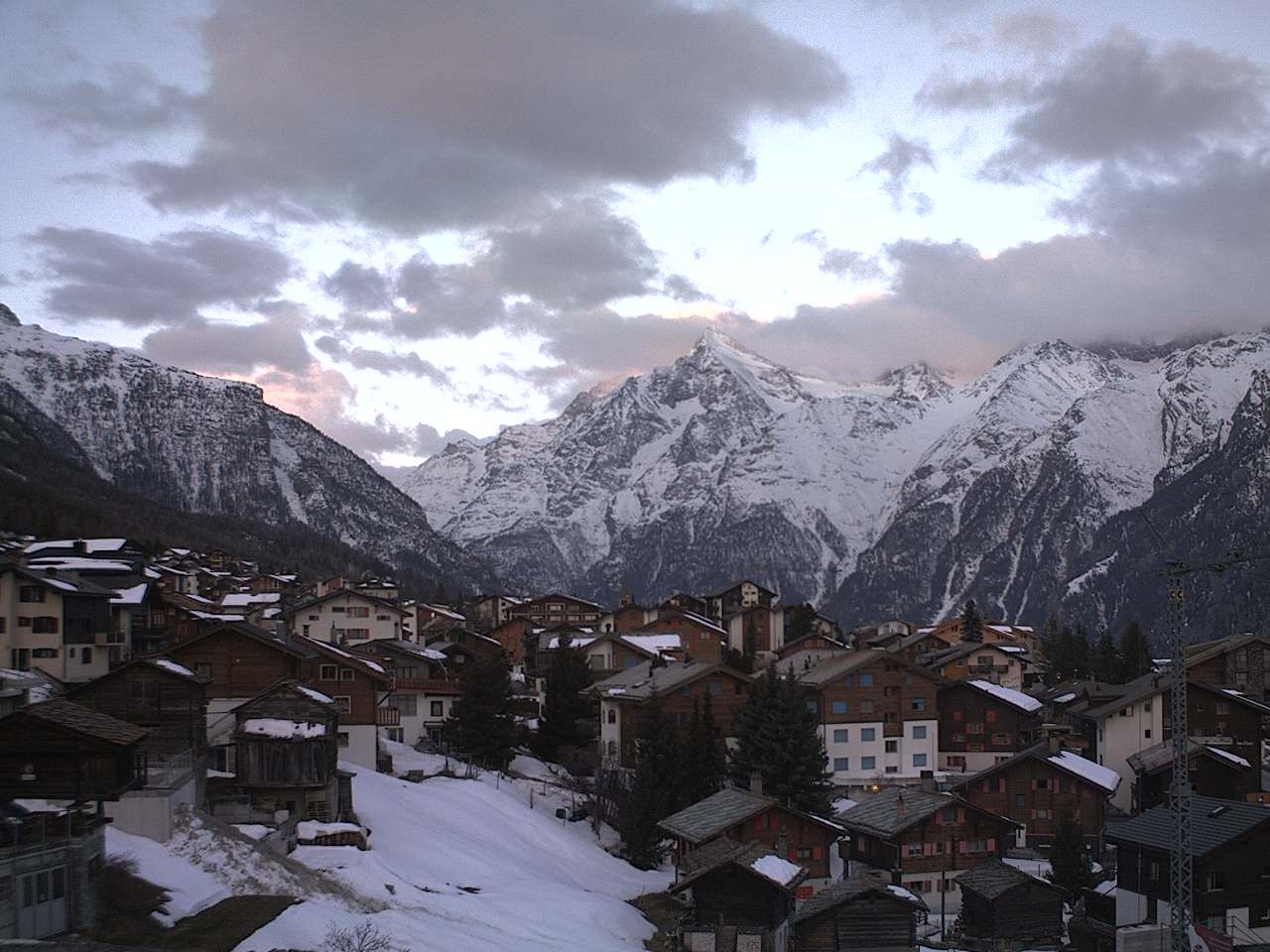 Archived image Webcam Grächen - Chalet Soldanella