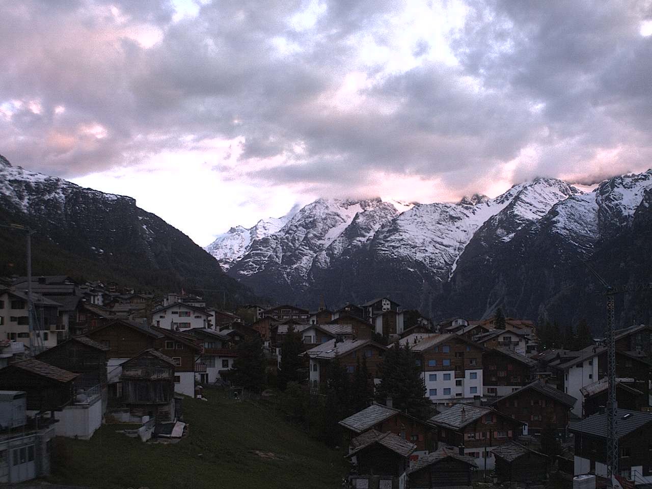 Archiv Foto Webcam Grächen: Ferienwohnungen Soldanella