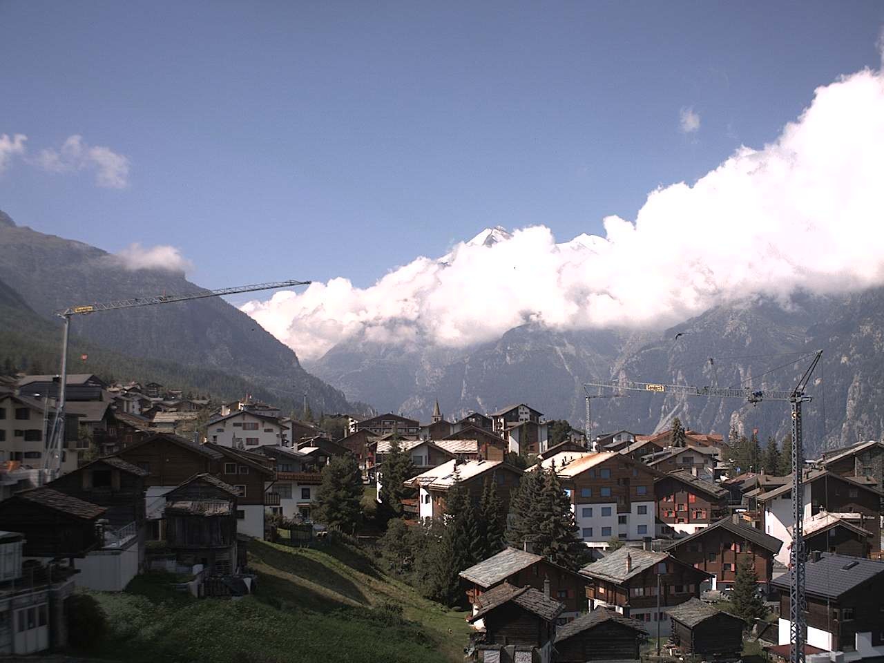 Archiv Foto Webcam Grächen: Ferienwohnungen Soldanella